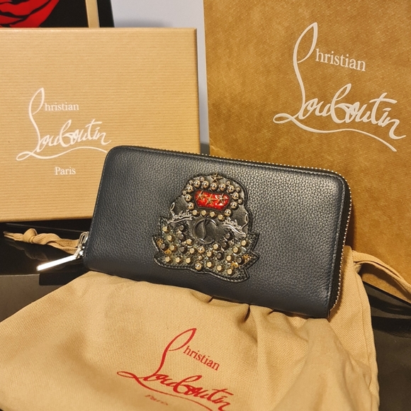🎉SALE!! Christian Louboutin NAVY Rockstar Zip Wallet BRAND NEW